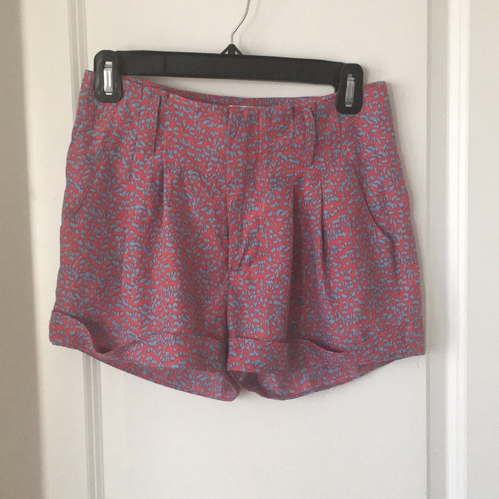 Patterned shorts